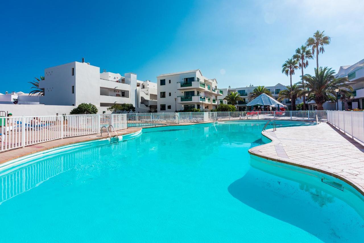 Vivienda Vacacional Buby Costa Teguise Exterior photo